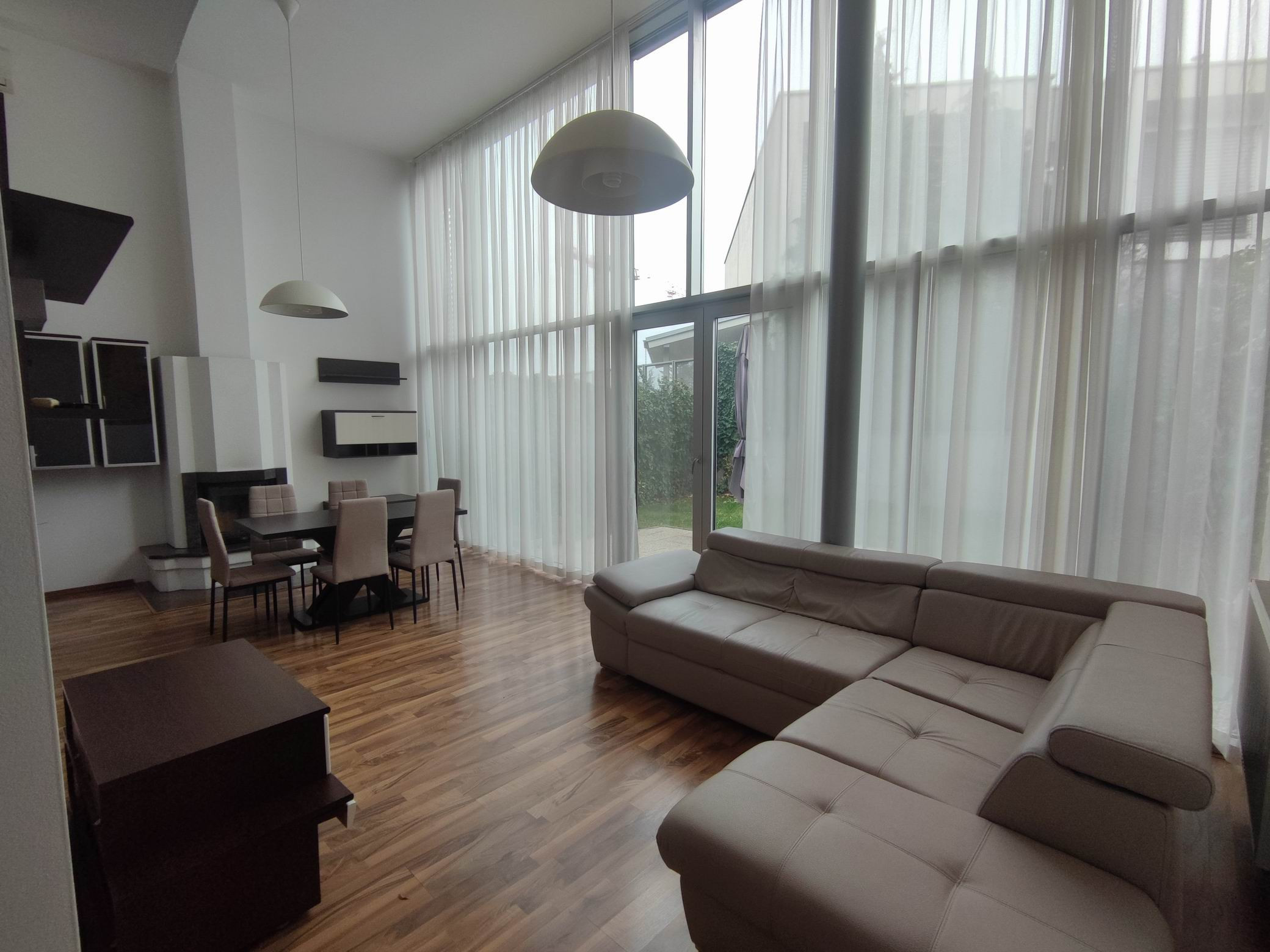 PRENÁJOM krásny 4izb rodinný dom, BA III Rubínová ul.