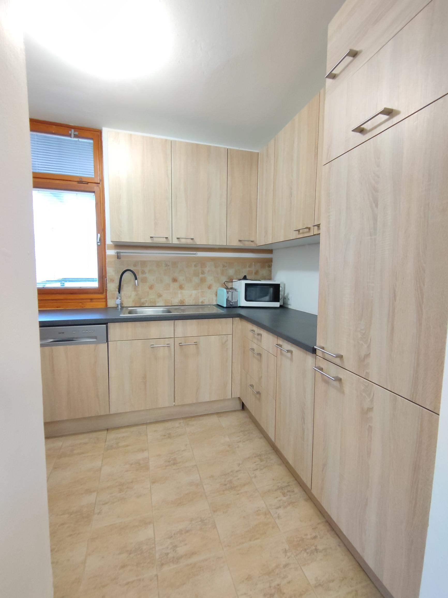 Prenájom 2 izb bytu v centre BA pri hrade