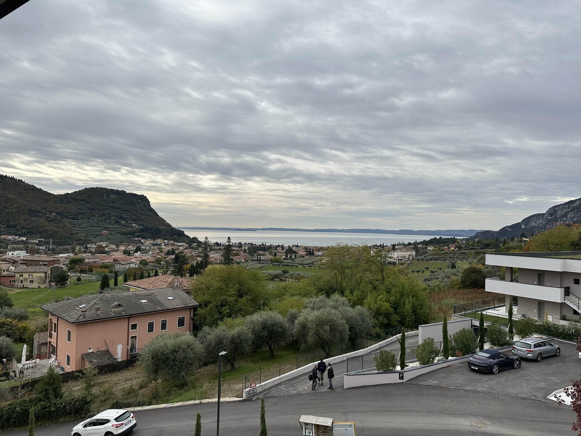 Predaj 2 izbových výnimočných apartmánov Taliansko Garda