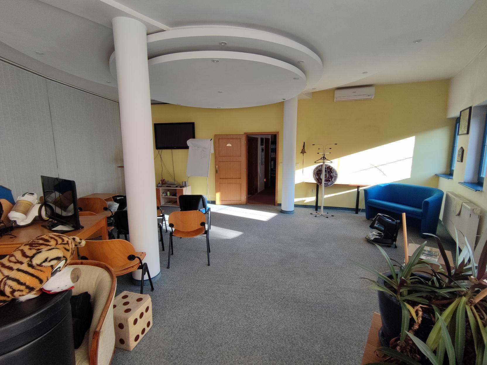 Predaj polyfunkčný objekt – BA - Rača