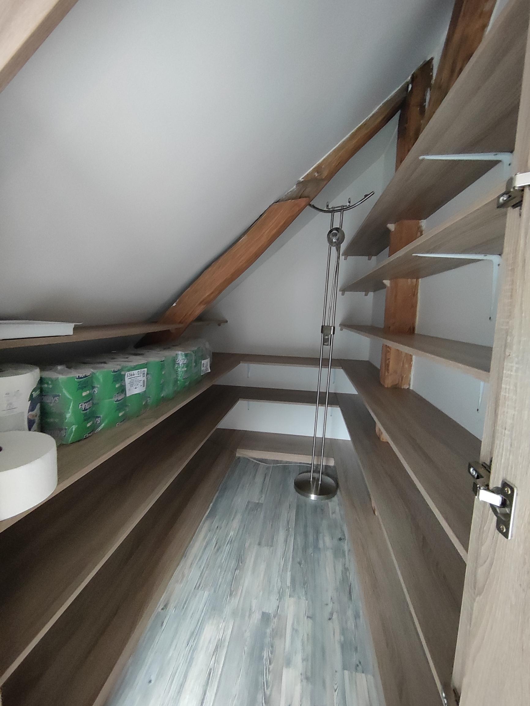 Predaj rodinného domu 180m2+záhrada - Bratislava II