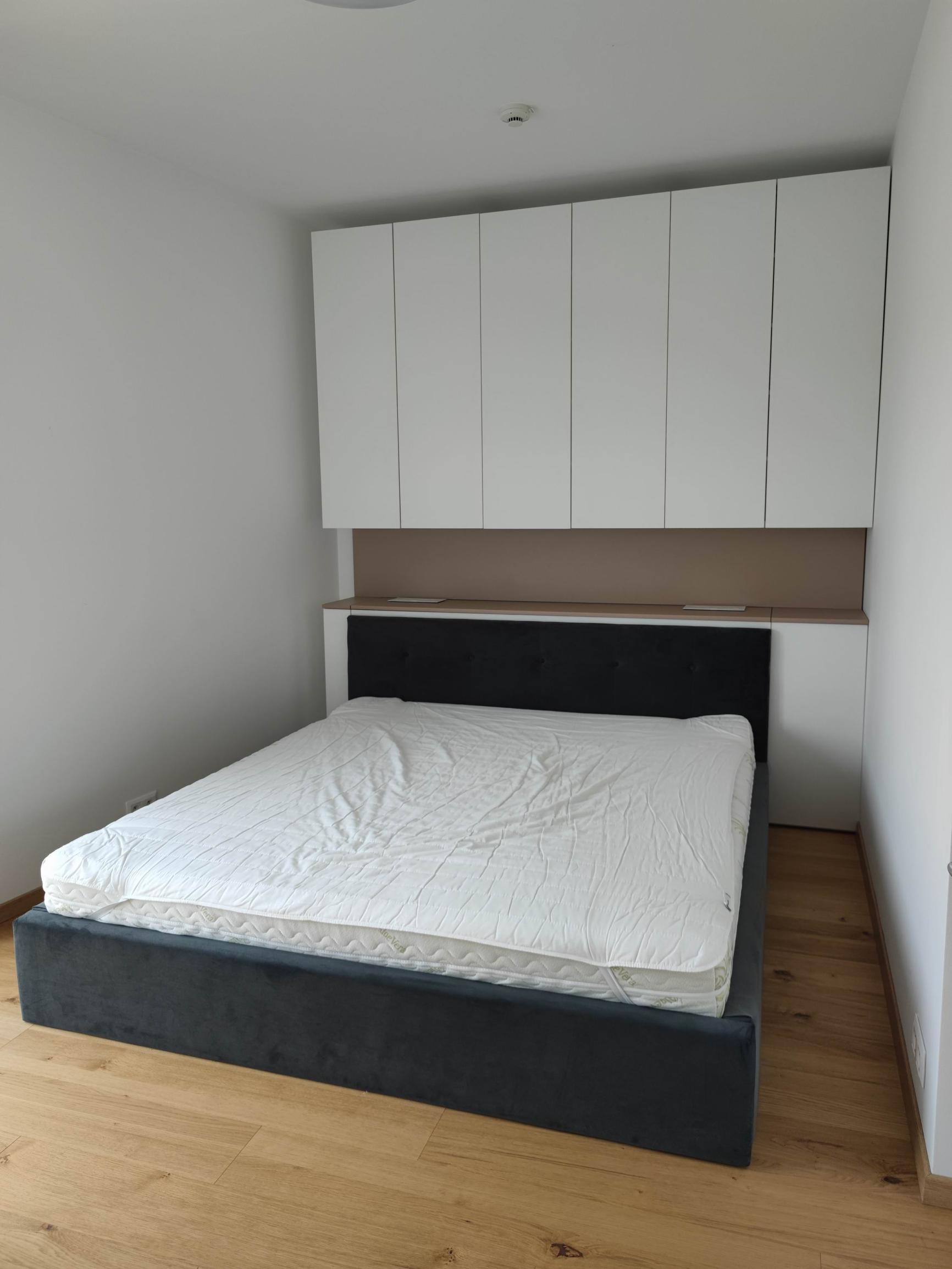 Prenájom 2 izb apartmán s parkovaním v novostavbe – BA Dubravka