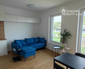 Prenájom 2 izb apartmán s parkovaním v novostavbe – BA Dubravka