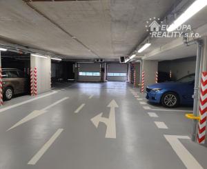 Prenájom 2 izb apartmán s parkovaním v novostavbe – BA Dubravka