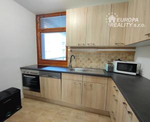 Prenájom 2 izb bytu v centre BA