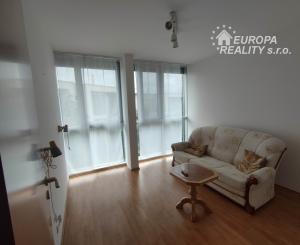 PRENÁJOM krásny 4izb rodinný dom, BA III Rubínová ul.