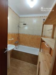 Prenájom 2 izb bytu v centre BA pri hrade