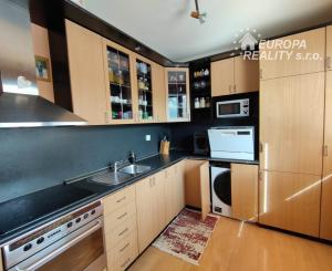 Na predaj 3-izbový byt, Podunajské Biskupice, Latorická ulica