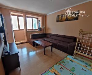 Na predaj 3-izbový byt, Podunajské Biskupice, Latorická ulica