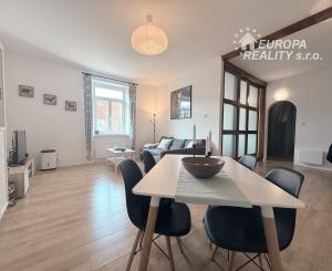 Predaj exkluzívneho 2 izb bytu v centre BA