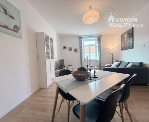 Predaj exkluzívneho 2 izb bytu v centre BA