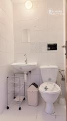 Predaj priestranný 3 izb podkrovný byt s krbom a garážou