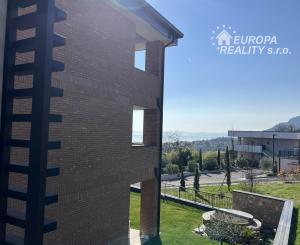 Predaj 2 izbových výnimočných apartmánov Taliansko Garda