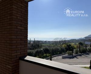 Predaj 2 izbových výnimočných apartmánov Taliansko Garda