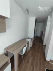 Prenájom 1 izb luxusného bytu v Novostavbe, SLNECNICE-MESTO
