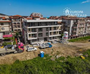 Predaj 2 izb apartmánu Bulharsko - Svätý Vlas (vo výstavbe)