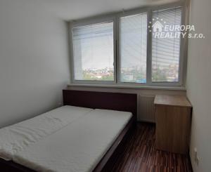 Prenájom 2izb byt - BA - Zavodna ul., BA II