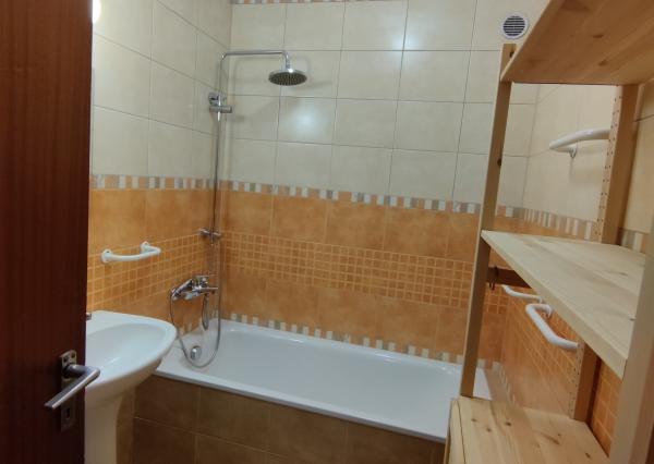 Prenájom 2 izb bytu v centre BA