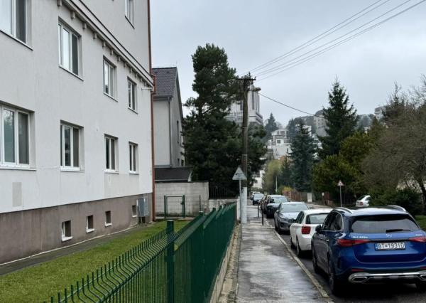 Prenájom príjemný 2izb byt BA 1 pri Horskom parku