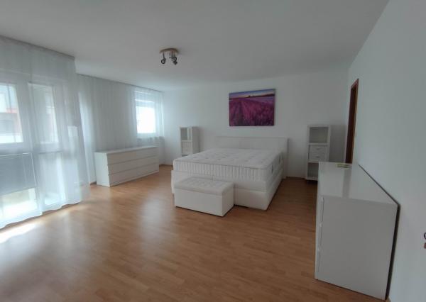 PRENÁJOM krásny 4izb rodinný dom, BA III Rubínová ul.