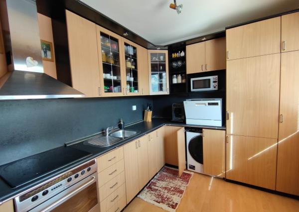 Na predaj 3-izbový byt, Podunajské Biskupice, Latorická ulica