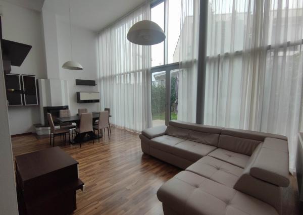 PRENÁJOM krásny 4izb rodinný dom, BA III Rubínová ul.