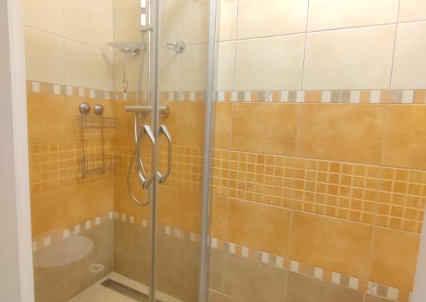 Prenájom 2 izb bytu v centre BA pri hrade