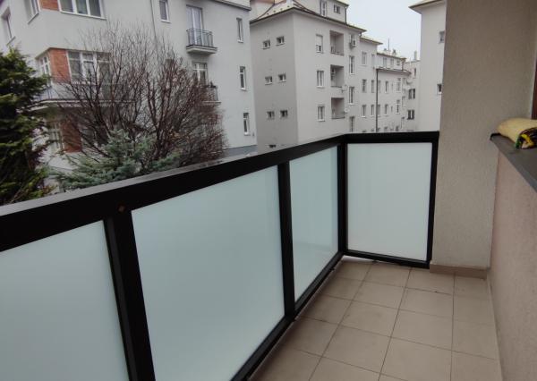 Prenájom 2 izb bytu v centre BA pri hrade