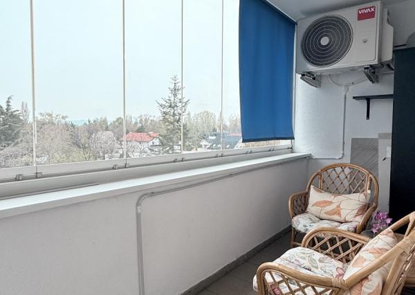 Predaj priestranný 3 izb podkrovný byt s krbom a garážou