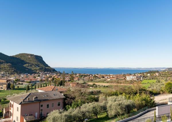 Predaj 2 izbových výnimočných apartmánov Taliansko Garda