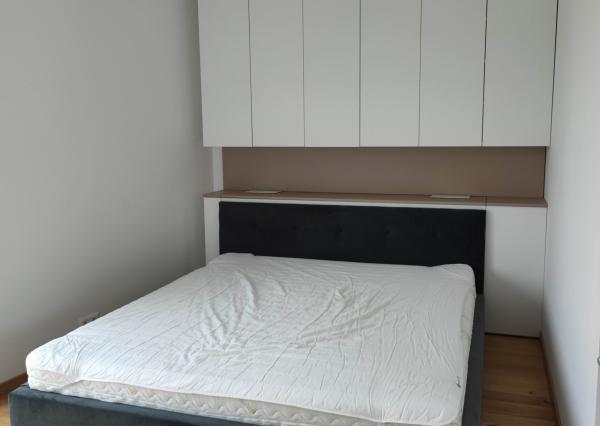 Prenájom 2 izb apartmán s parkovaním v novostavbe – BA Dubravka