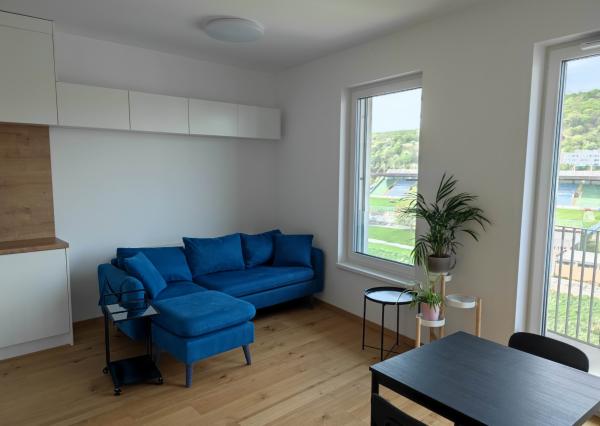 Prenájom 2 izb apartmán s parkovaním v novostavbe – BA Dubravka