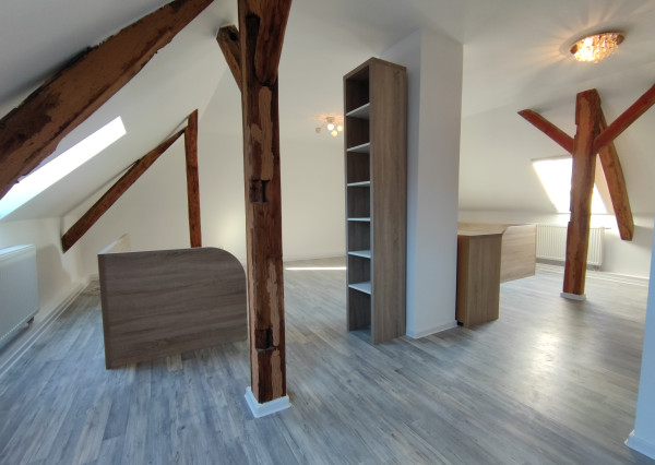 Predaj rodinného domu 180m2+záhrada - Bratislava II