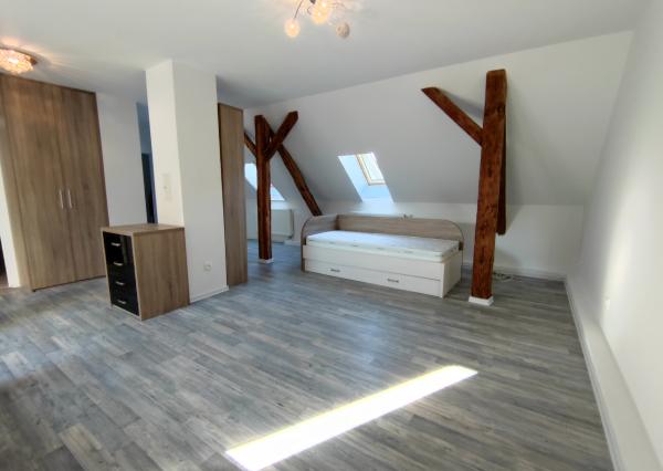 Predaj rodinného domu 180m2+záhrada - Bratislava II
