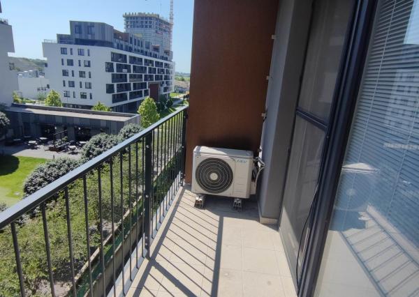 Prenájom 1 izb luxusného bytu v Novostavbe, SLNECNICE-MESTO