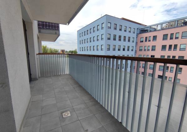 Prenájom 2 izb bytu s parkovaním a šatníkom NIVY - NOVOSTAVBA