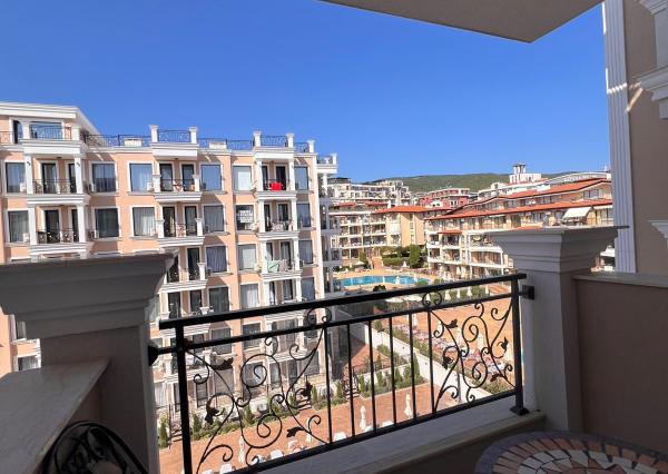 Predaj 2 izb zariadený apartmán Bulharsko - Svätý Vlas