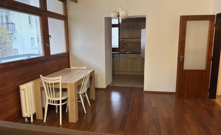 Prenájom 2 izb bytu v centre BA pri hrade - fotografia 6