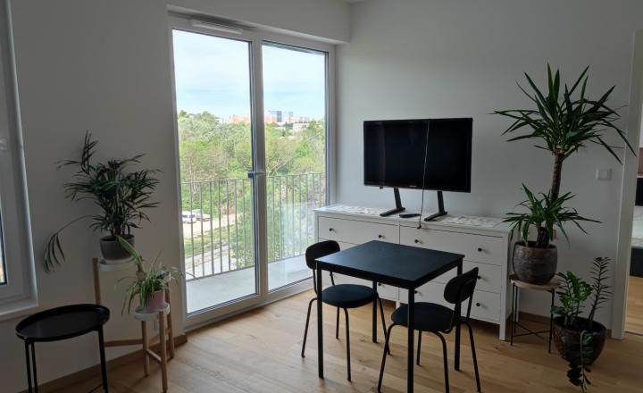 Prenájom 2 izb apartmán s parkovaním v novostavbe – BA Dubravka - fotografia 2