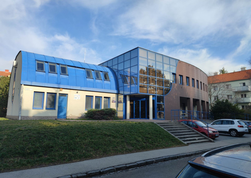 Predaj polyfunkčný objekt – BA - Rača